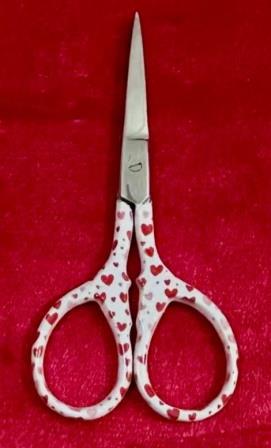 Dinky Dyes – Hearts Embroidery Scissors