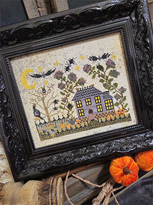 Quaint Rose Needlearts – Spooky Mansion